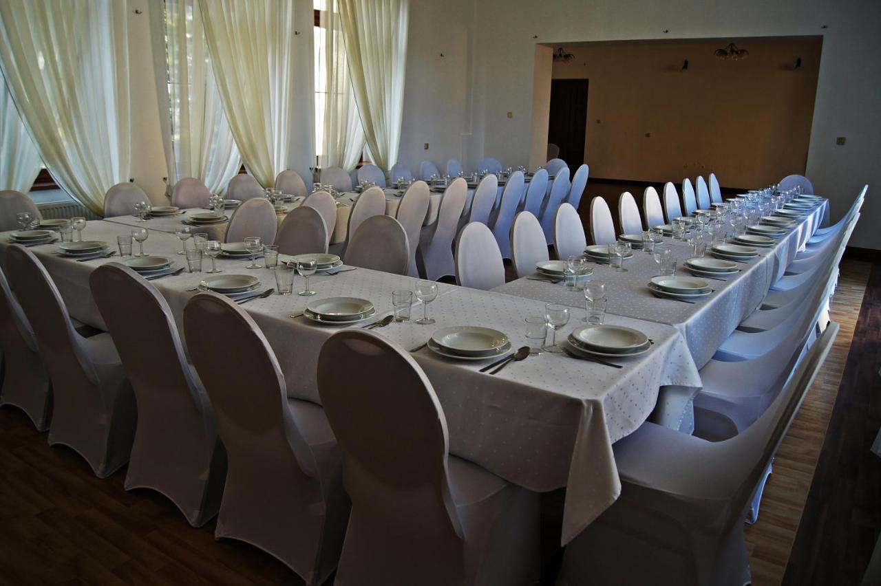 Palac Victoria Mgowo Ngoại thất bức ảnh