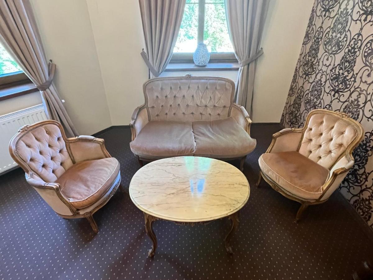 Palac Victoria Mgowo Ngoại thất bức ảnh